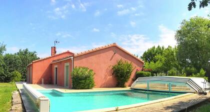 Lush Holiday Home in Cereste With Private Swimming Pool