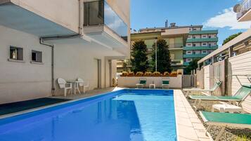 Piscina all'aperto