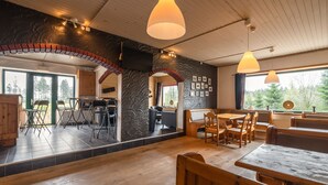 Dining - Retreat in Ardennes Wooden Area, Close to Lige, Spa and Luxembourg (Vielsalm)