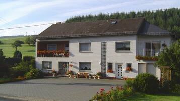 Apartment | Exterior