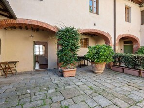 Exterior - Belvilla by OYO Ancient Village With Swimming Pool (Reggello)