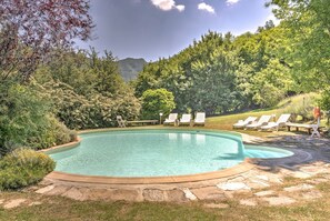 House | Pool | Outdoor pool - Tranquil Retreat in Serignana (San Godenzo)