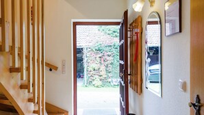 Reception - Modern Holiday Home in Beckedorf With Terrace (Südheide)