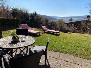House | Balcony - Dog-friendly Holiday Home in the Knull (Neuenstein)