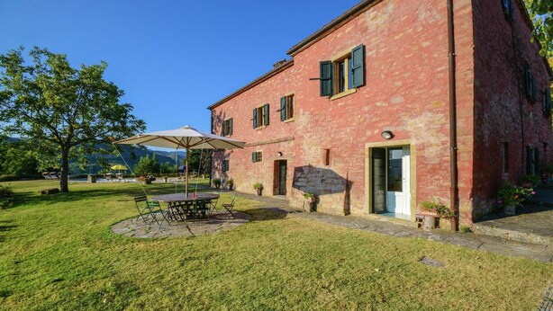 Unclassified image, 1 of 38, button - Luxurious Villa in Tredozio Tuscany With Panoramic Views (Tredozio)