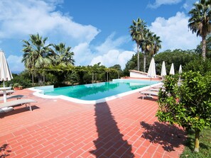 Pool - Holiday Home in San Nicolò di Ricadi With Pool & Tennis Court (Ricadi)