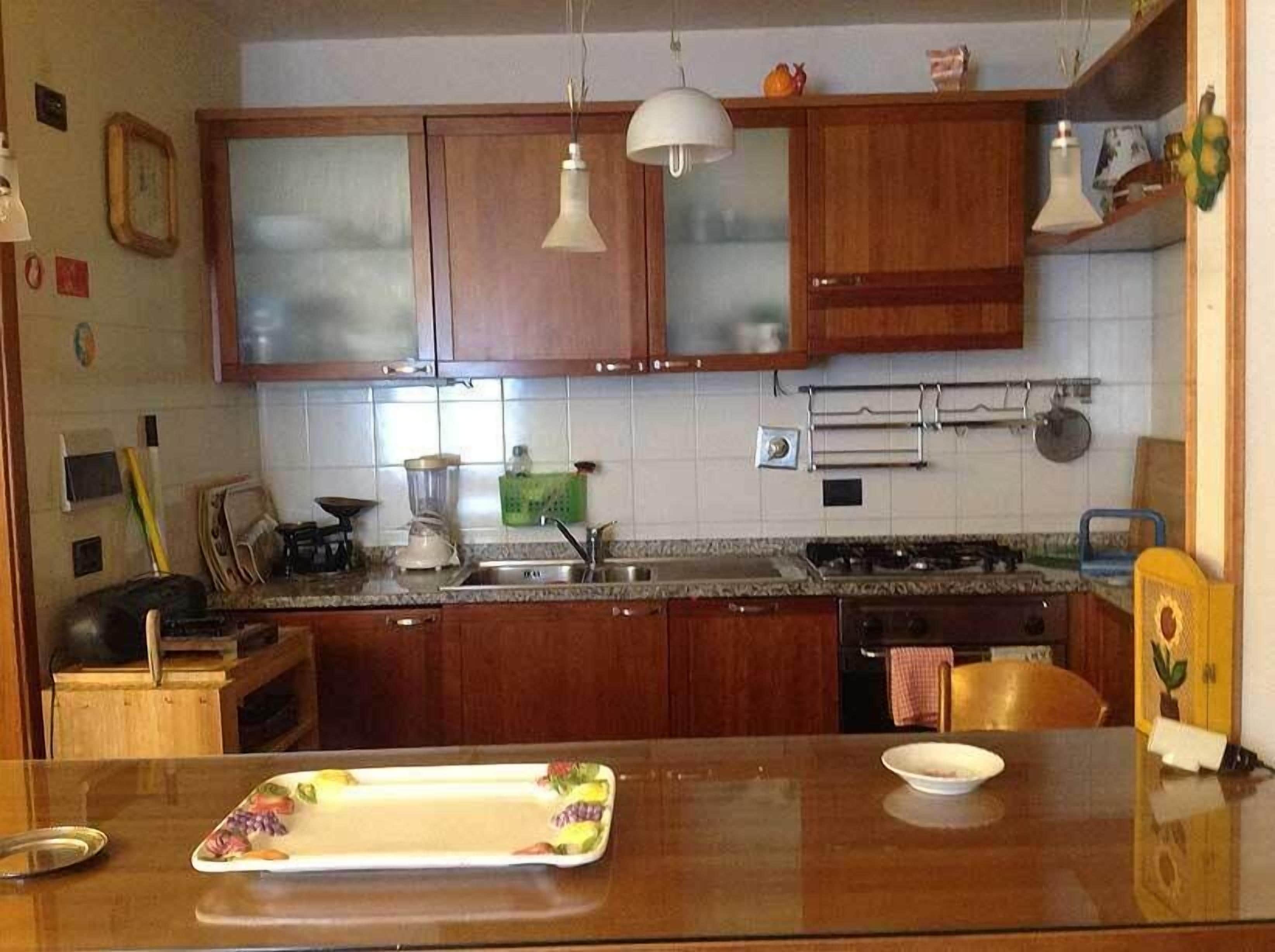 full equipped kitchen