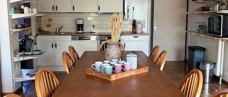House | Dining