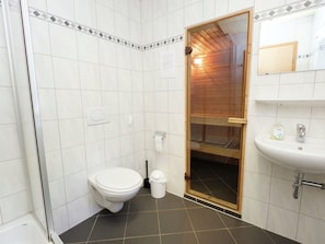 Shower, hair dryer - Elegant Holiday Home in Elend With Private Sauna (Oberharz am Brocken)