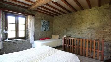 1 bedroom, individually furnished, bed sheets