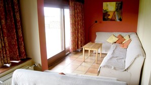 Living room - Beautiful Farmhouse in Longchamps With Garden (Bertogne)