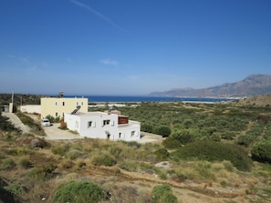 Villa | Exterior