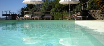 科爾托納的農舍  