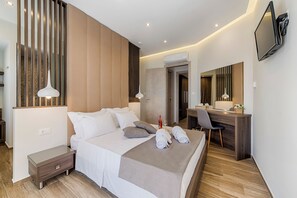 4 habitaciones, tabla de planchar con plancha y wifi gratis 