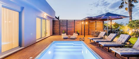 Piscine extérieure