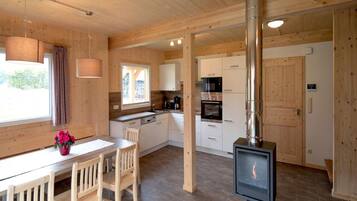 Chalet | Private kitchen | Highchair