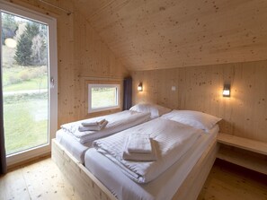 Chalet | 4 chambres, ameublement unique, literie fournie