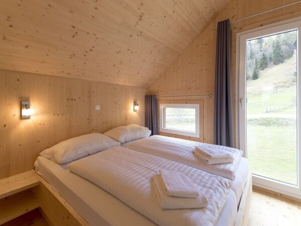 木屋 | 4 間臥室、布置獨特、床單