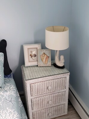 2 bedrooms, free WiFi - Adorable Ocean side cottage (North Wildwood)