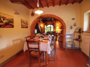 House | Dining