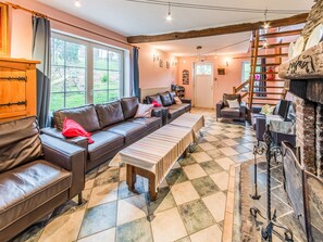 Living room - Charming Farmhouse in Brisy (Gouvy)