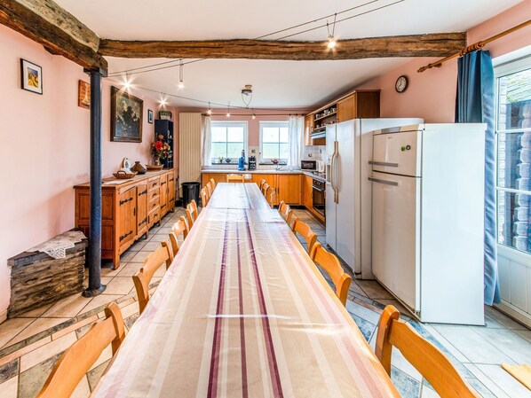 House | Dining
