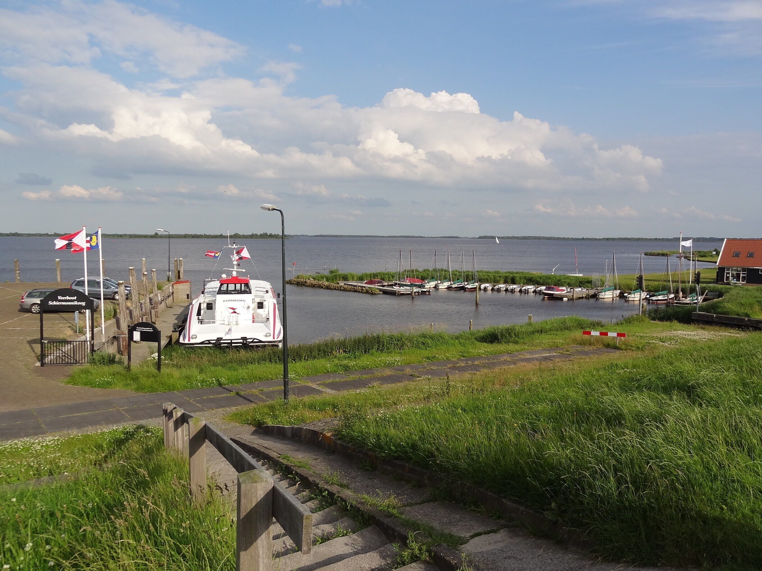 Rumah | Pemandangan dari properti