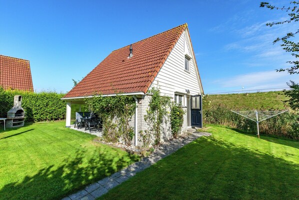 House | Exterior - Peaceful Holiday Home (Anjum)