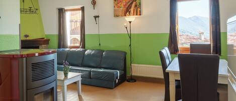 Apartment | Living room