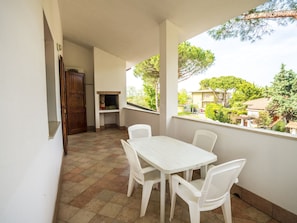 Balcony - Modern Holiday Home in Lido di Volano Near Sea (Comacchio)