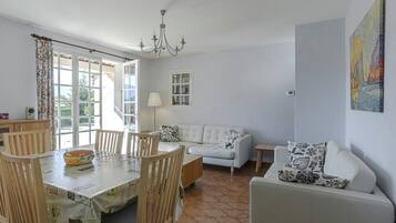 Villa | Living room