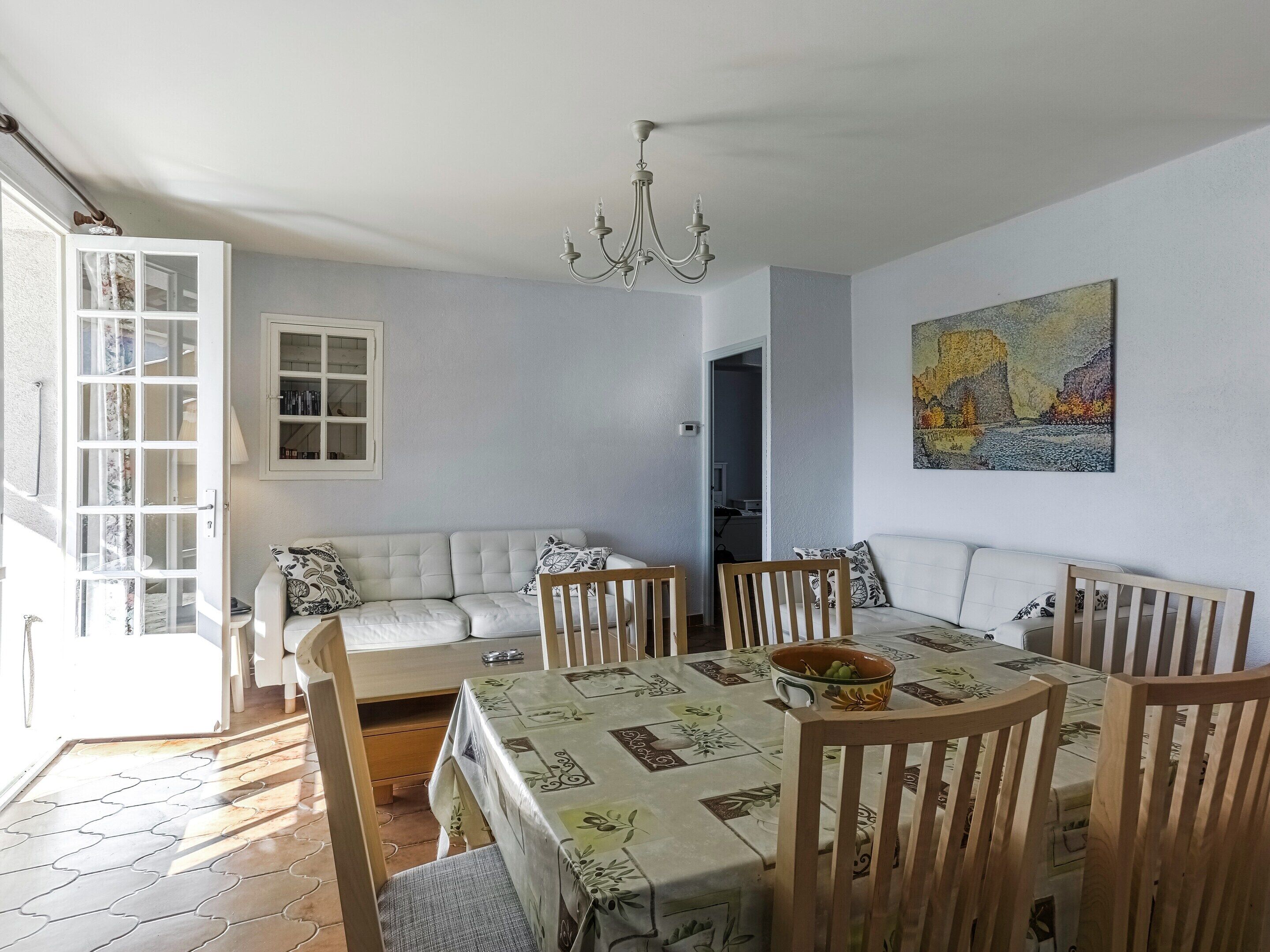 Villa | Dining