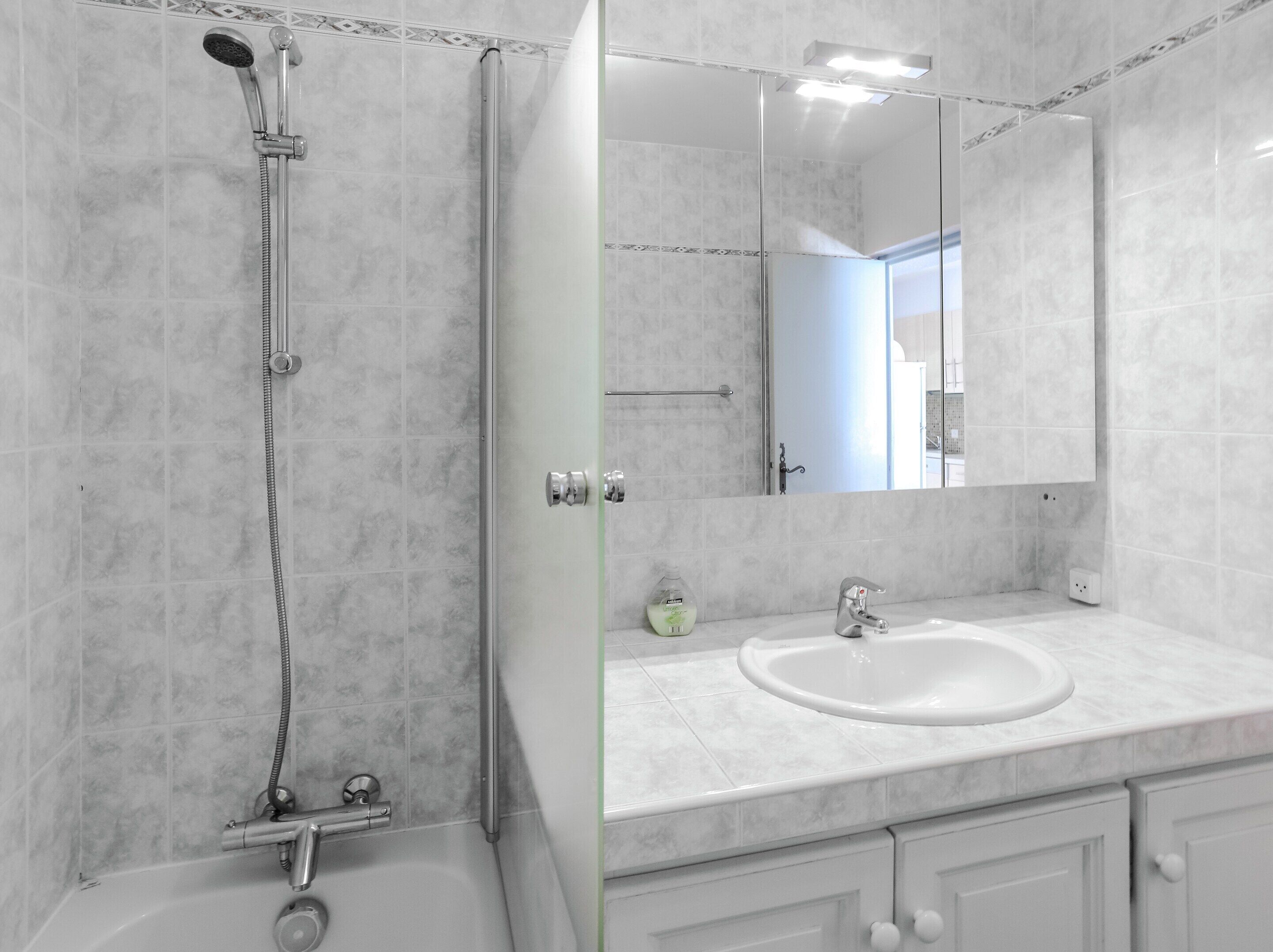 Villa | Bathroom