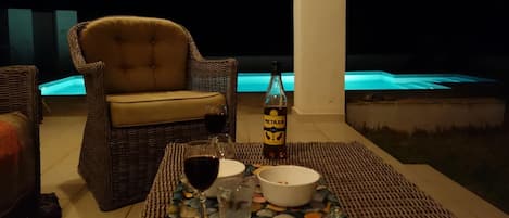 Villa | Pool | Indoor pool, outdoor pool