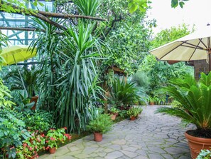 House | Garden