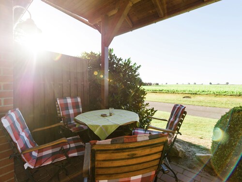 Spacious Holiday Home near River in Beckedorf