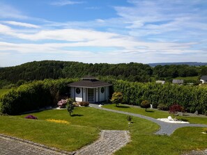 Exterior - Blissful Apartment With Terrace, Barbecue, Garden Furniture (Morbach)