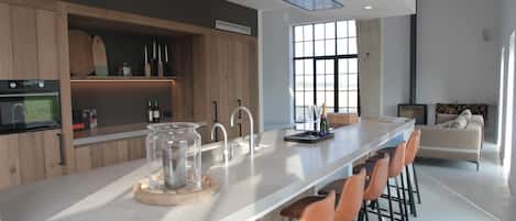 Villa | Cocina privada | Periquera