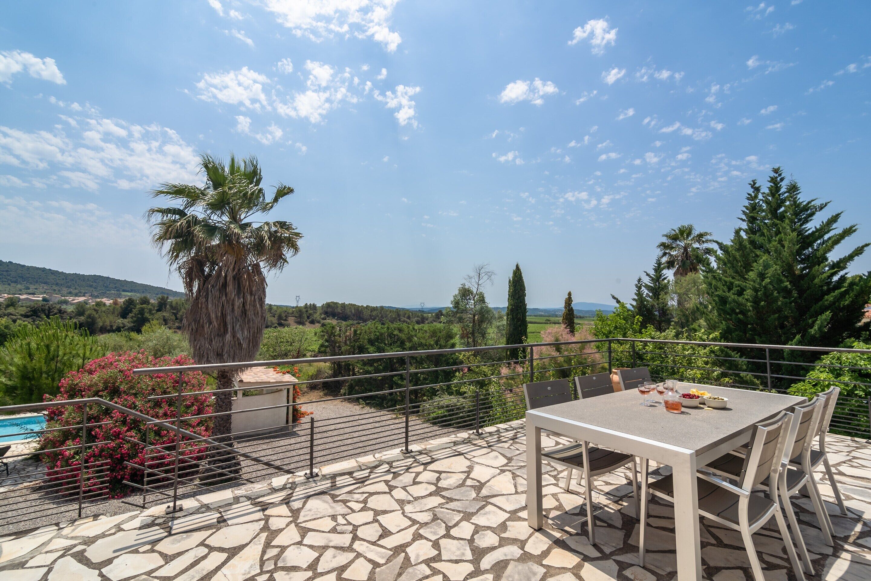 Villa | Balcony