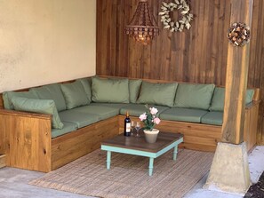 House | Balcony - Pretty Holiday Home With Terrace, Garden, Barbecue, Veranda (Grezels)