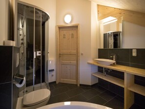 Chalet | Baño | Tina 