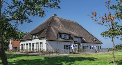 Peaceful Farmhouse in De Cocksdorp near Sea