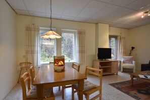 House | Dining