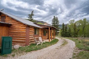 Exterior - Keepin' It Reel - Large Cabin for the Whole Family at Historic Vicker's Ranch - Sleeps 10 (Lake City)