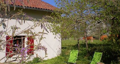 Comfortable Cottage in Champsac Near Forest