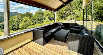 Luxury Villa in Stavelot with Hot Tub