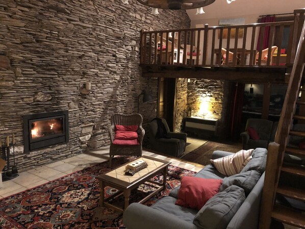 Cottage | Living area
