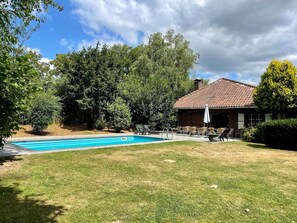 House | Garden - Farmhouse in Sint Joost With Pool & BBQ (Sint Joost)