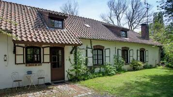 House | Exterior