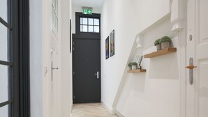 Reception - Chic Holiday Home in Scheveningen With Garden (The Hague)